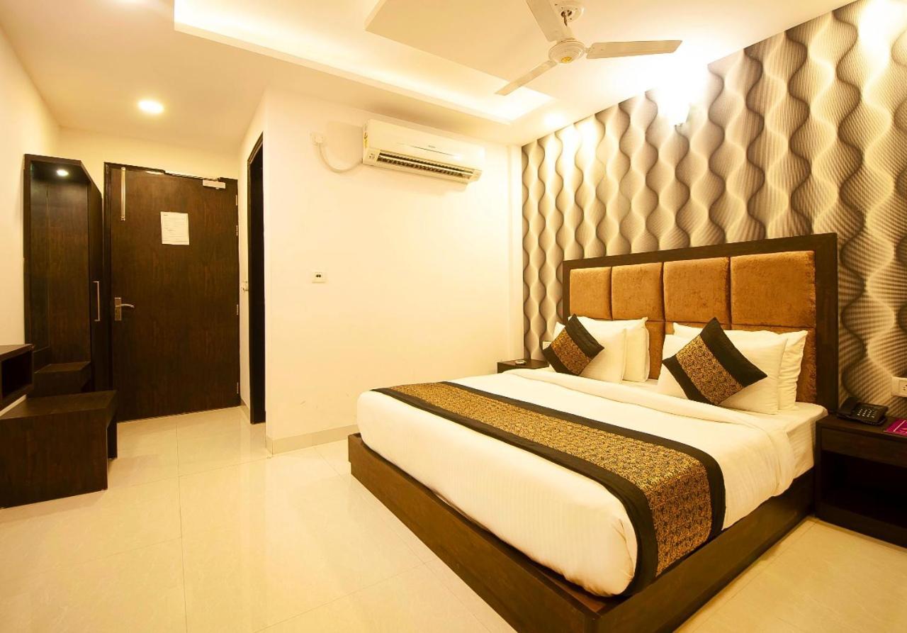 Hotel Belwood Suites - Near New Delhi Airport Kültér fotó